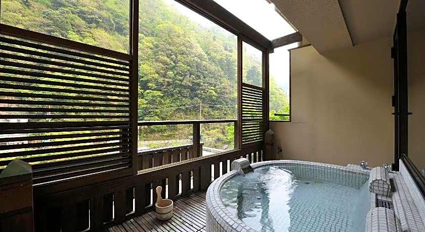 Yubara Onsen Hakkei