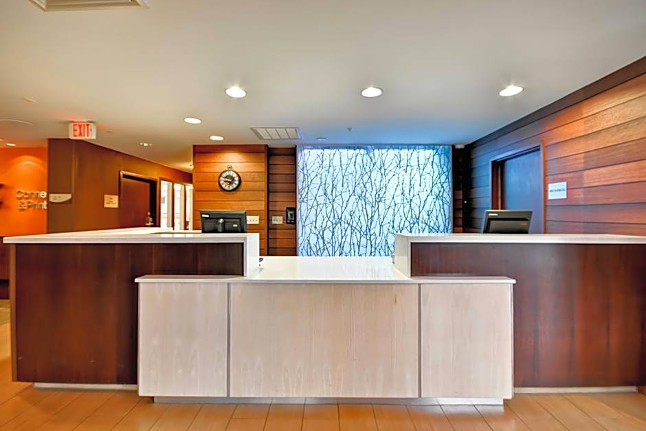 Fairfield Inn & Suites by Marriott Dallas Medical/Market Center