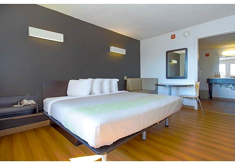 Studio Inn Exten Stay Oklahoma City Airport – Oklahoma City, OK