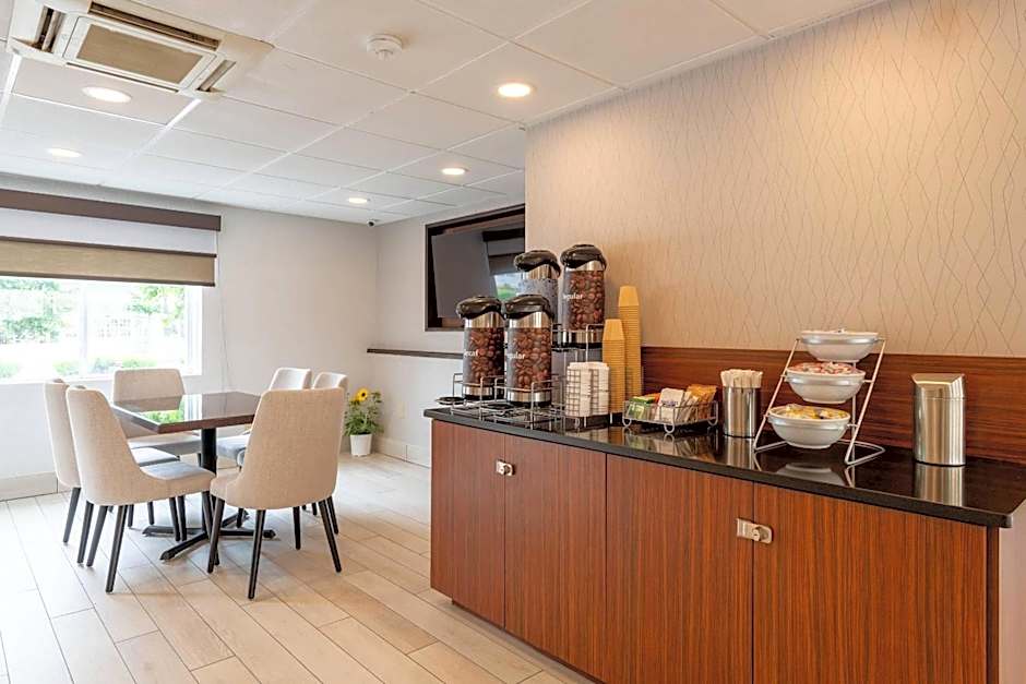 Comfort Inn - Dedham-Boston MetroWest