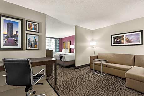 2 Double Beds, Studio Suite, Non-Smoking