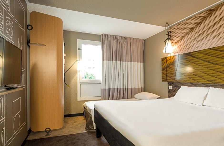ibis Saint Quentin en Yvelines - Velodrome