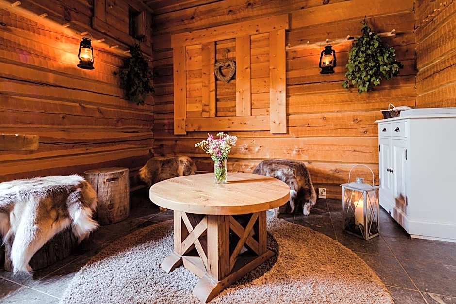 Lapland Hotels Ounasvaara Chalets