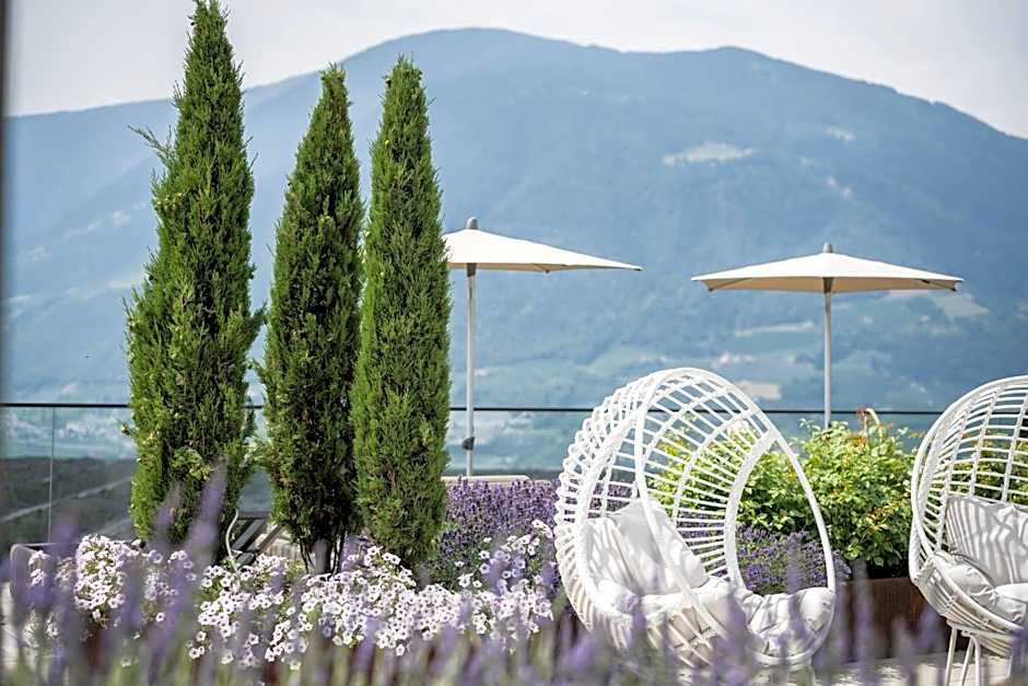 Small & Beautiful Hotel Gnaid