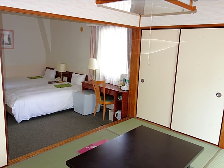Photo 1 of 18 of Japanese Western Style (4 persons only)