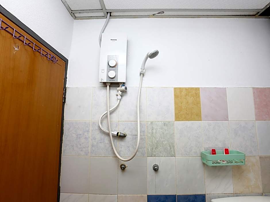 KB Rest Inn-Family Triple