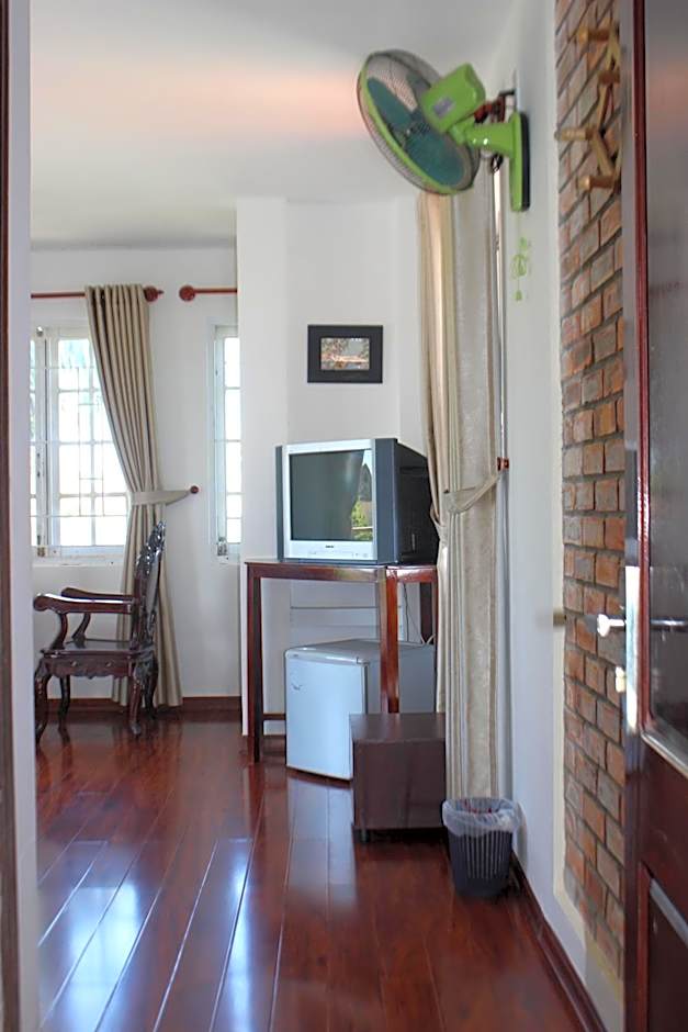 Maison Vu Tri Vien