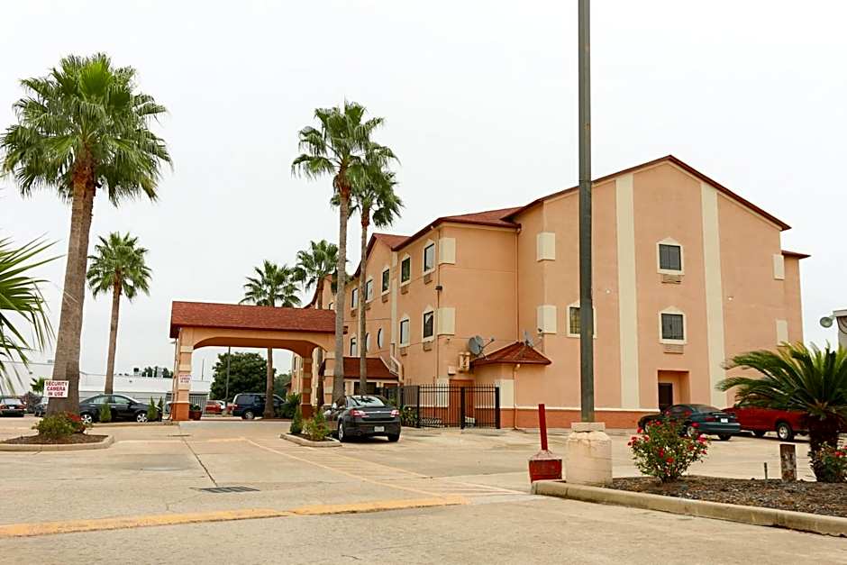 Americas Best Value Inn Houston at FM 1960 & I-45