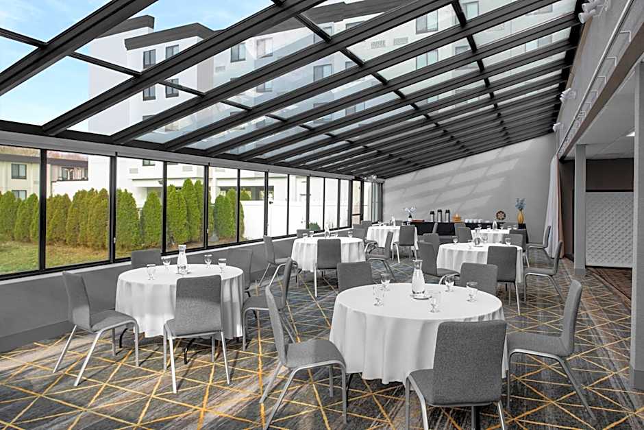 Holiday Inn Hasbrouck Heights-Meadowlands By IHG