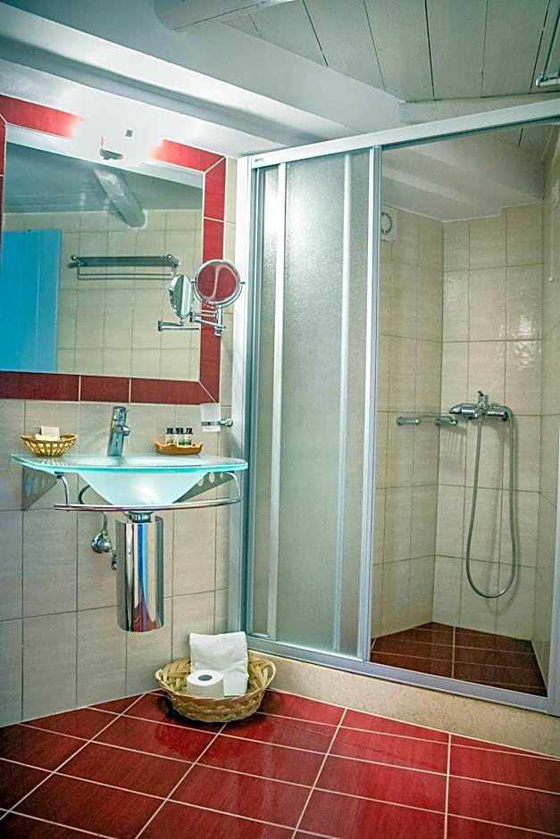 Trapela Areopolis, Boutique Hotel