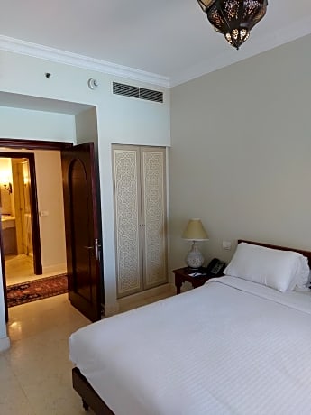 Emir Suite