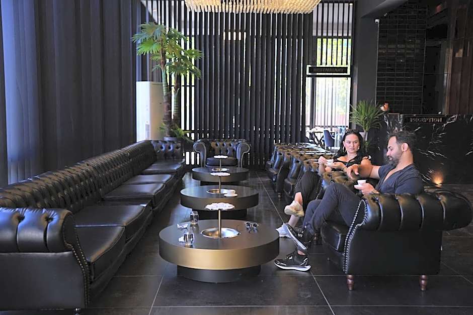 Marlen Hotel Bayraklı