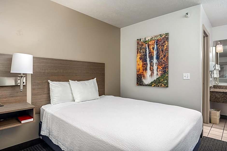 St. George Inn and Suites