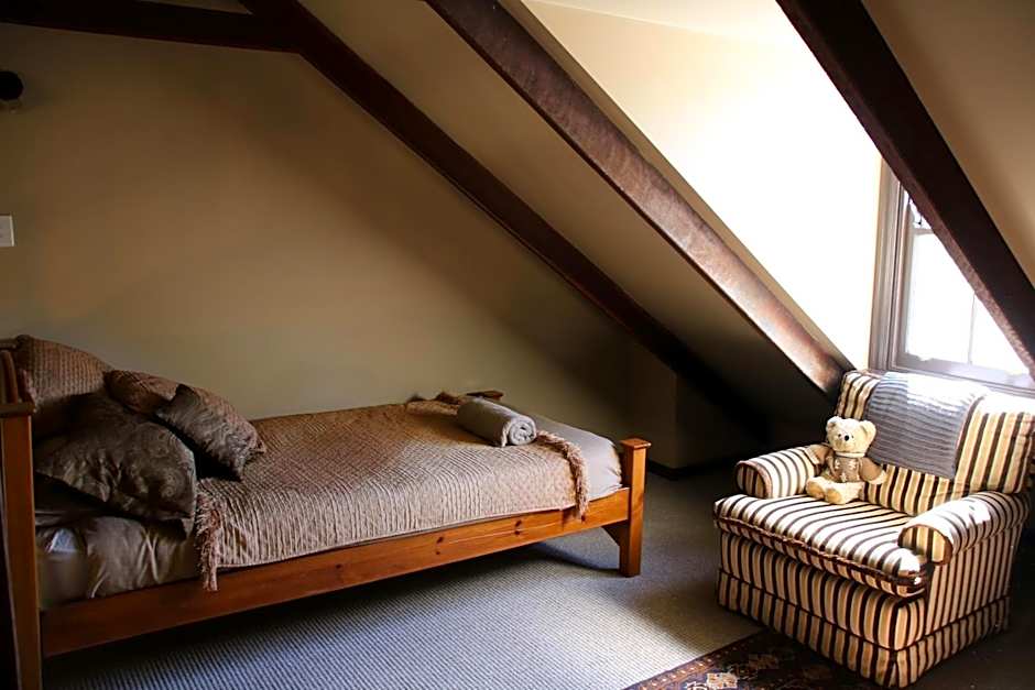 Dusty Hill Vineyard - Moffatdale