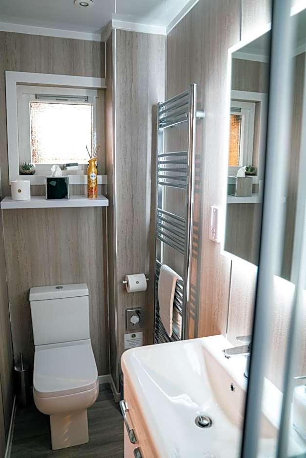 Eriskay B&B and Aviemore Glamping