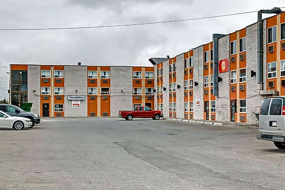 Airport Traveller's Inn