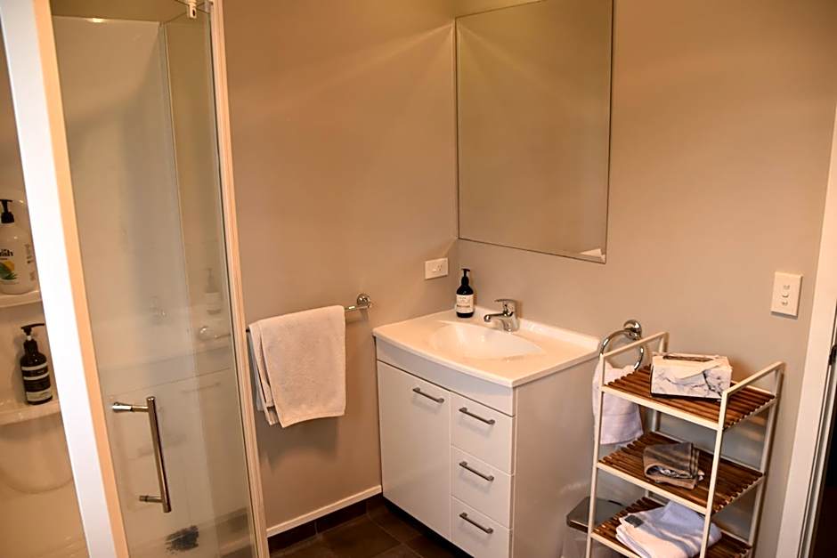 73 Milton Accommodation