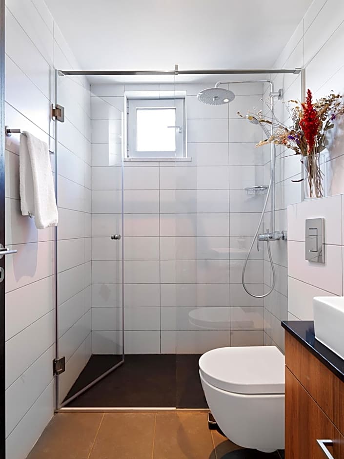 LIV URBAN Suites