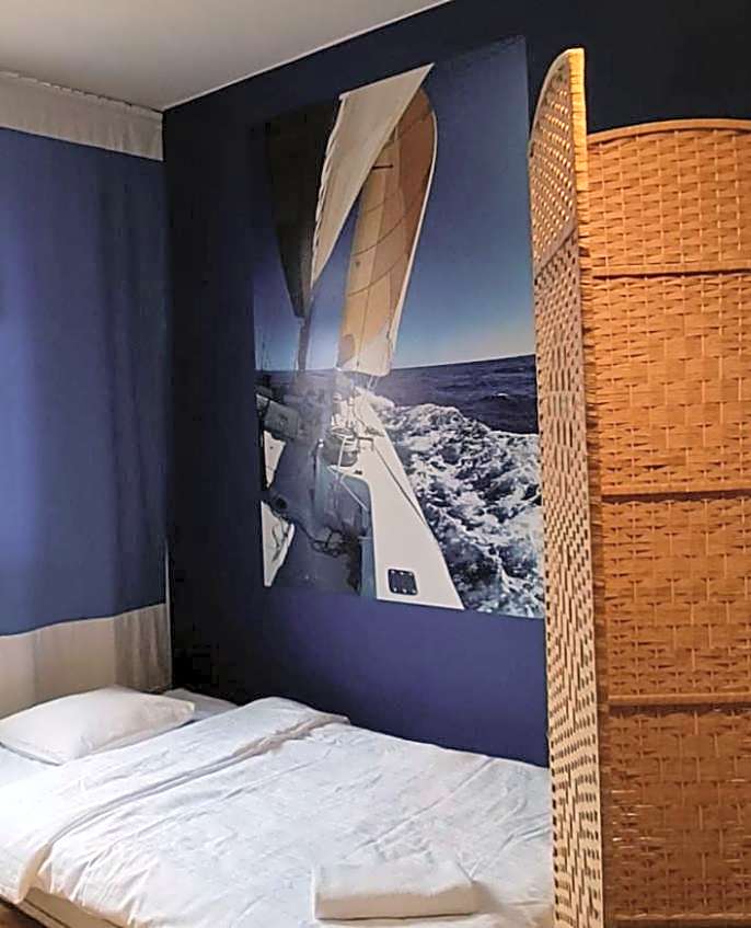 EUROPA22 Pokoje do wynajęcia - Hostel w centrum miasta