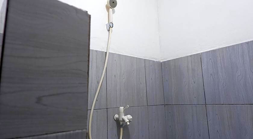 Bukit Garden Gili Trawangan RedPartner