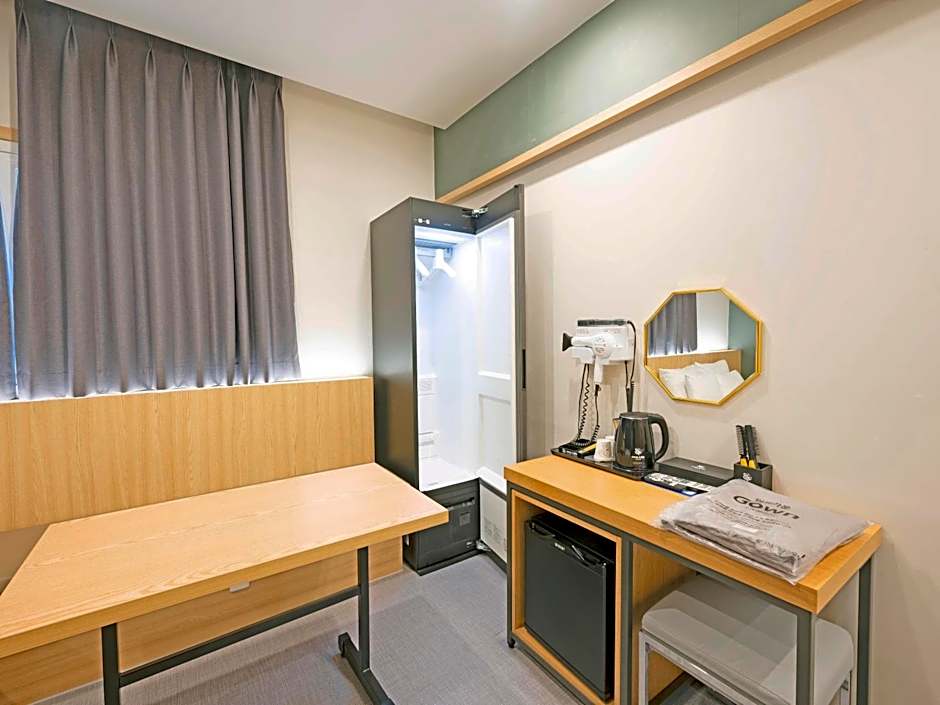 창원 호텔 레오 팔용점