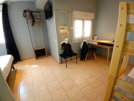 Family Room with Air Conditioning