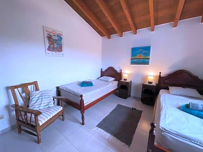 Da Silva Surfcamp- 2 Bettzimmer mit Frühstück