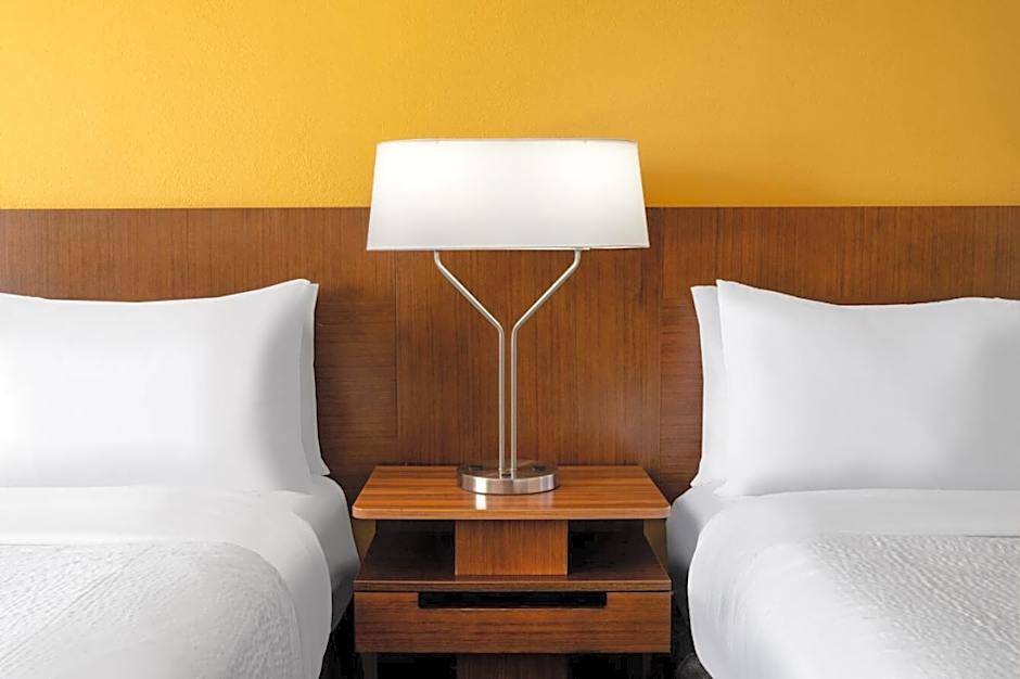 Garner Hotel Clarksville Northeast By IHG