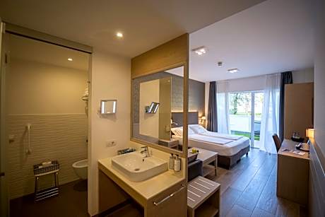 Superior Double Room - Ground Floor