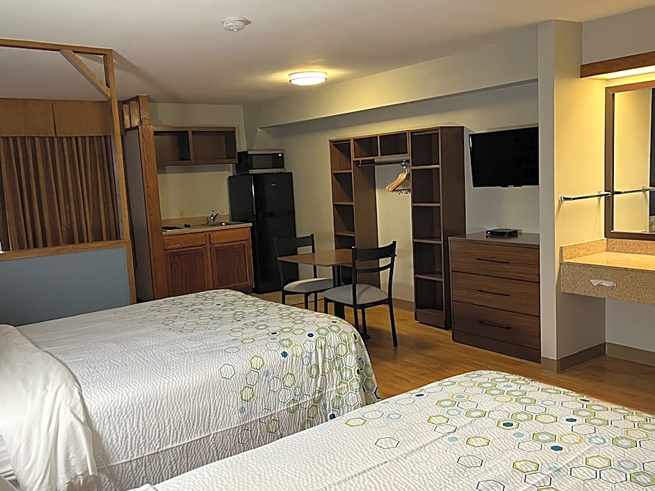 HomeTowne Studios Amarillo West