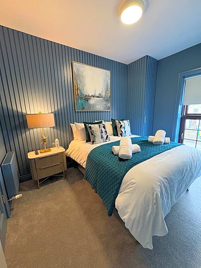 The Copper Still Bar Restaurant & Boutique Rooms