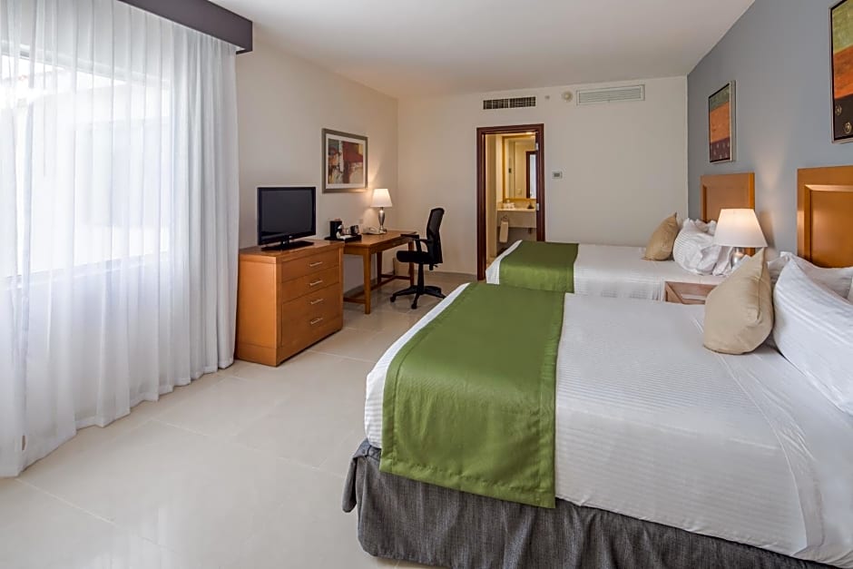Wyndham Garden Playa del Carmen