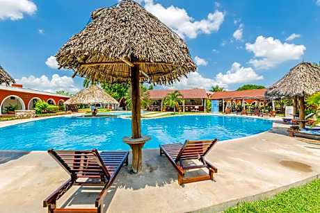 Hacienda Inn