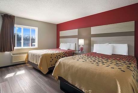 2 Queen Beds Nonsmoking