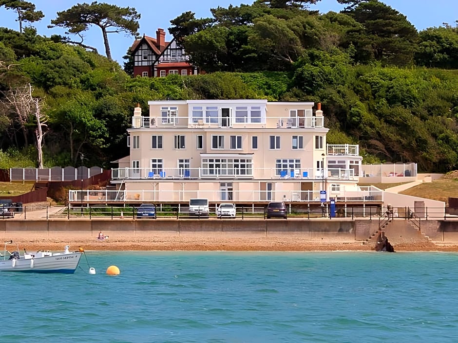 Beachside Apartment On The Beach