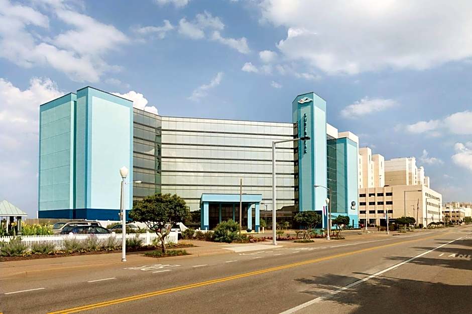 Surfbreak Virginia Beach Oceanfront, an Ascend Collection Hotel