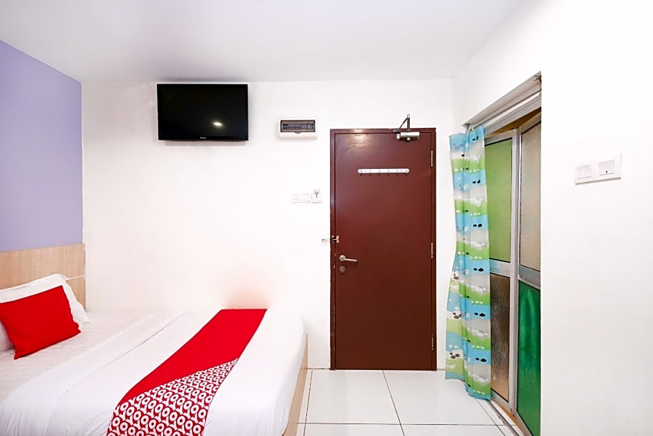 OYO 90270 South City Hotel