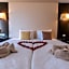 Lion'S Garden Hotel