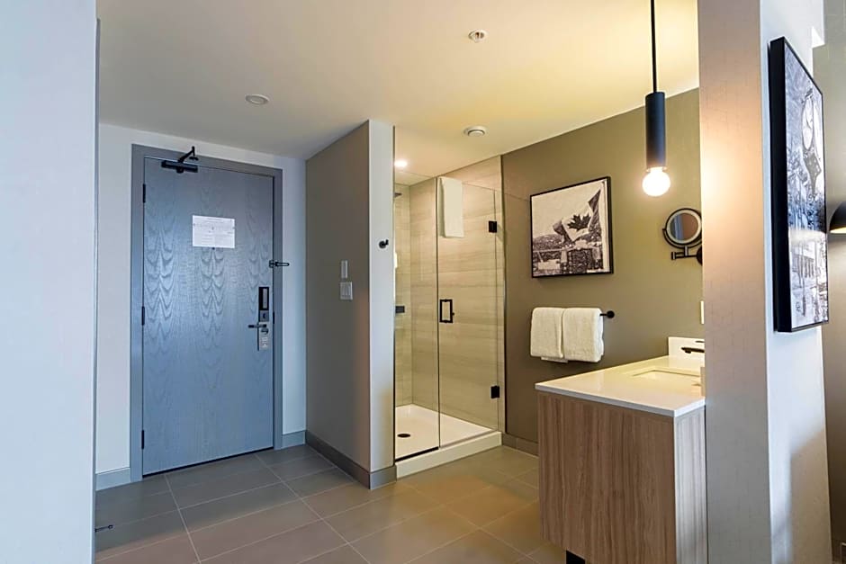 Sandman Signature Dartmouth Hotel & Suites