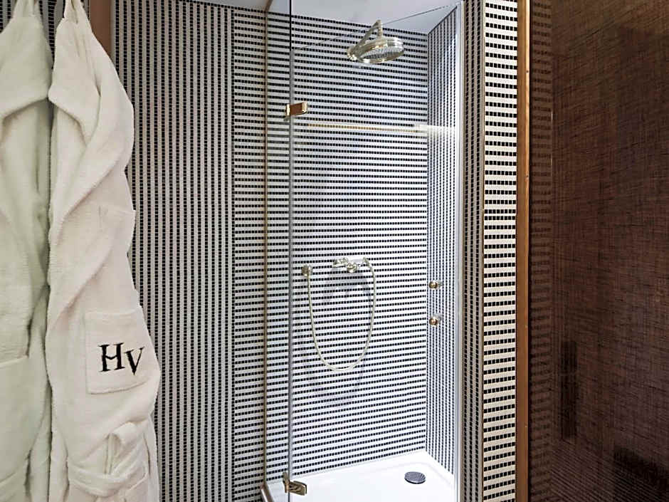 Hôtel Vernet Champs Elysées Paris