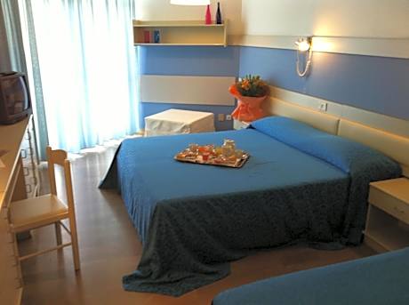 Double or Twin Room with Balcony