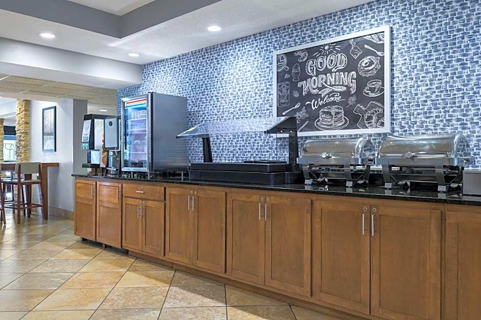 AmericInn by Wyndham Madison West