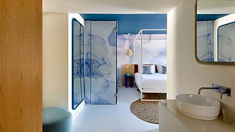 King Suite with Balcony