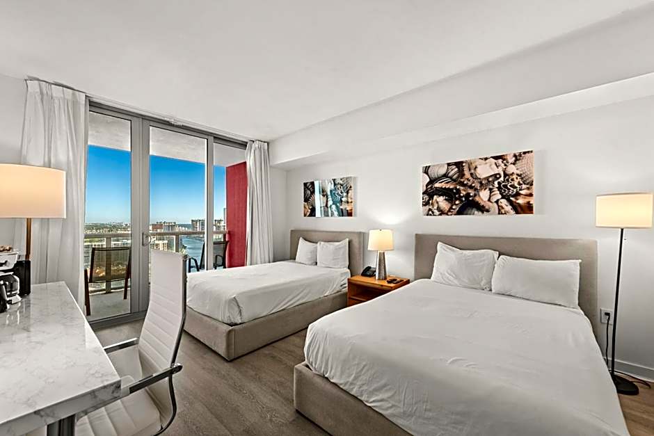 Water View Building With Pool - 5-Min Walk To The Beach - Cozy Studios