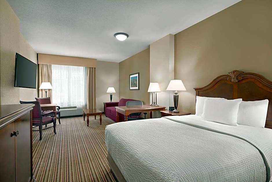 La Quinta Inn & Suites by Wyndham Trinidad