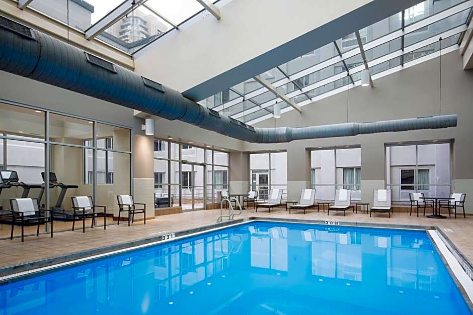 AC Hotel by Marriott Chicago Downtown