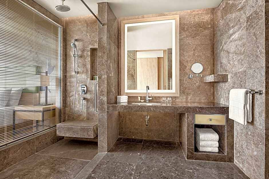 Courtyard by Marriott Iloilo