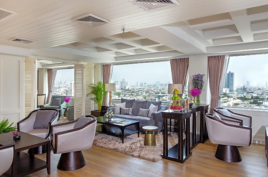 Ramada Plaza by Wyndham Bangkok Menam Riverside