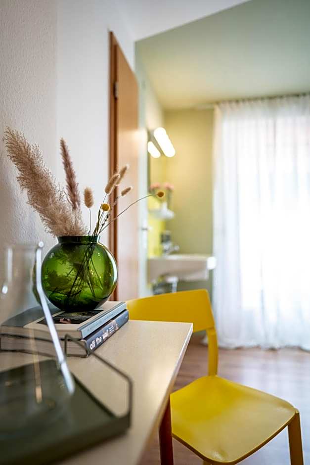 DAS SCHÖNE LEBEN Pop-Up Hotel