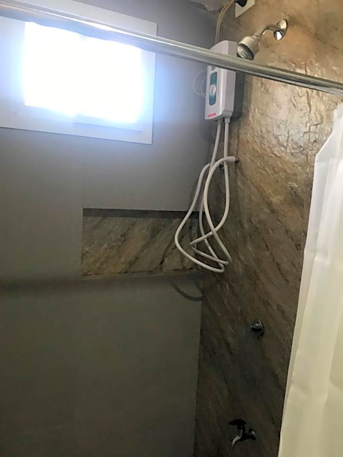 Seabreeze Beach Lodge